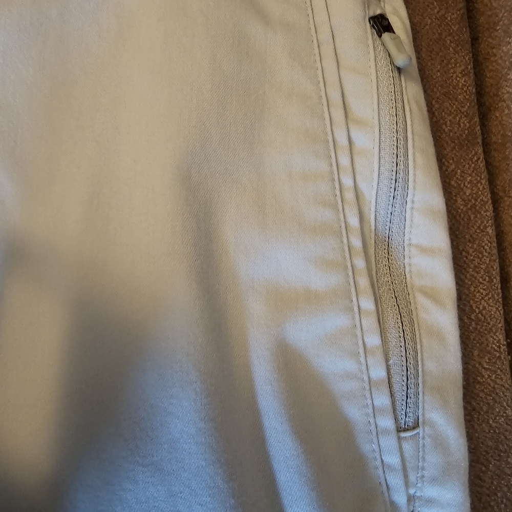 Nike Golf Dri-Fit Chinos Size 38 - Picture 2 of 13